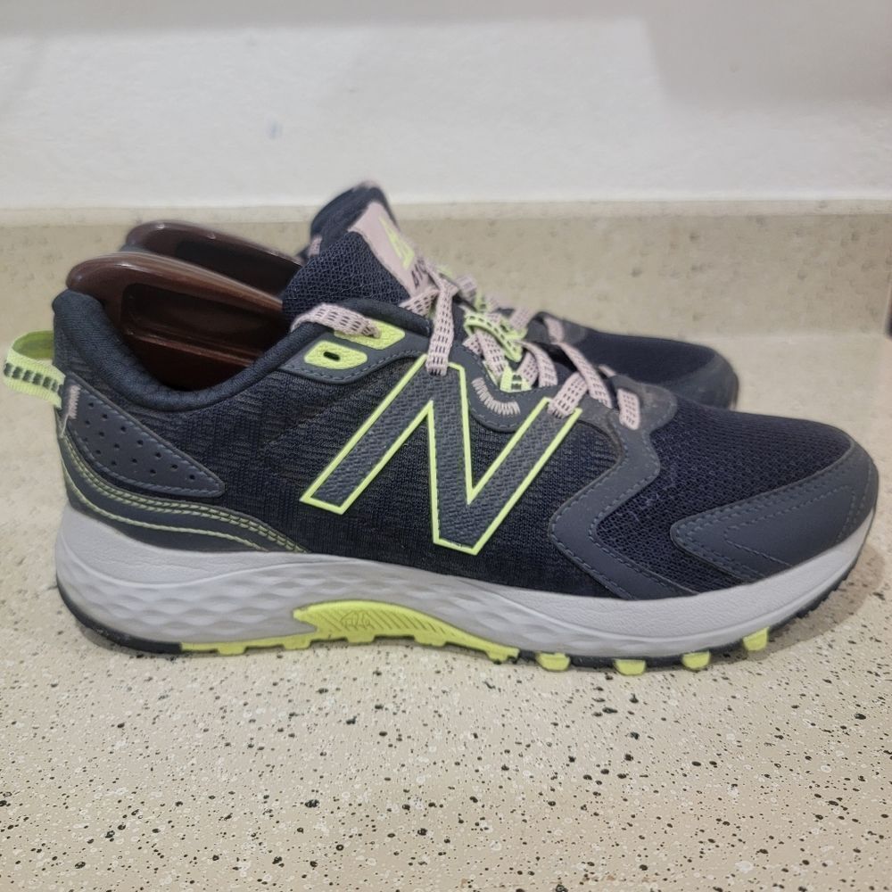 New Balance Womens 410 V7 WT410LP7 Blue Running Shoes Sneakers Size 8.5 D
